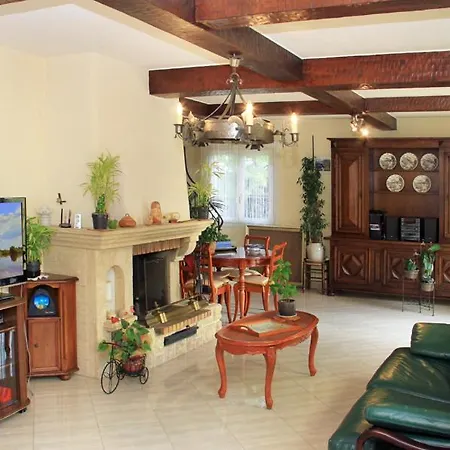 Les Termes Sleeps 6 Pool * Mandelieu-la-Napoule